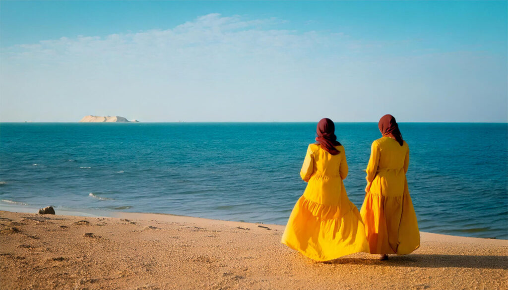 Jadayel-Tourism 2 women on a beach