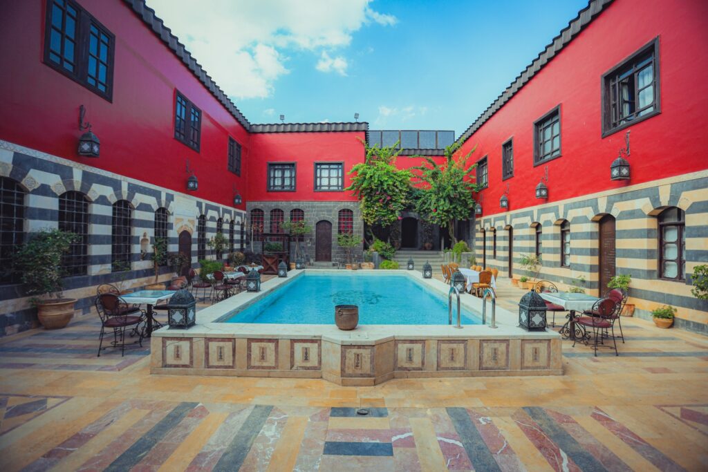 Talisman hotel campus
